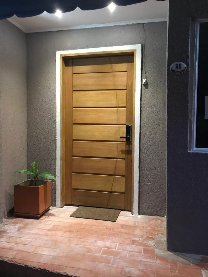 Hotel Mola Puerto Iguazu Bagian luar foto