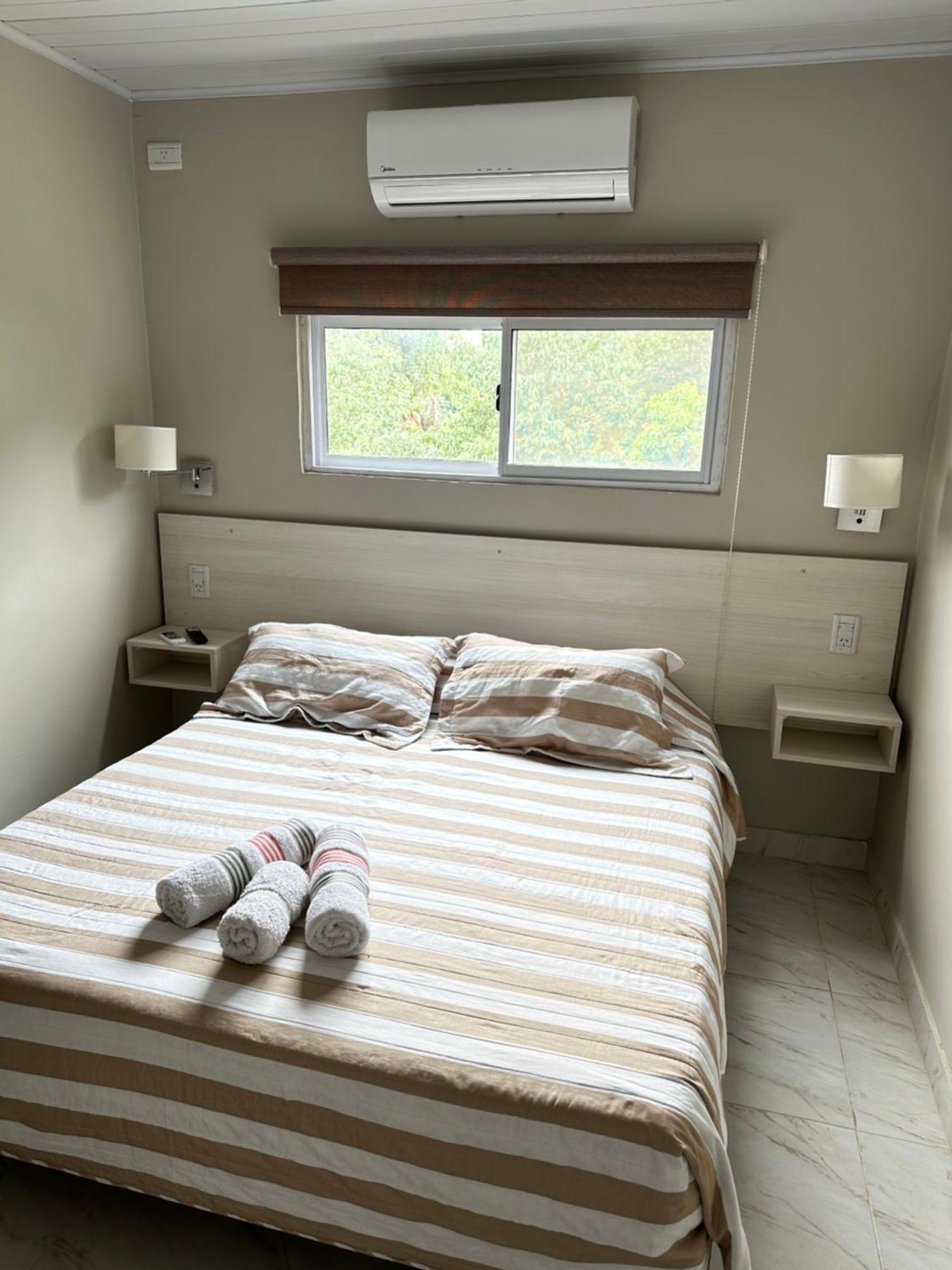 Hotel Mola Puerto Iguazu Bagian luar foto