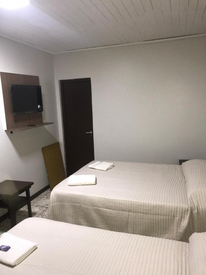 Hotel Mola Puerto Iguazu Bagian luar foto