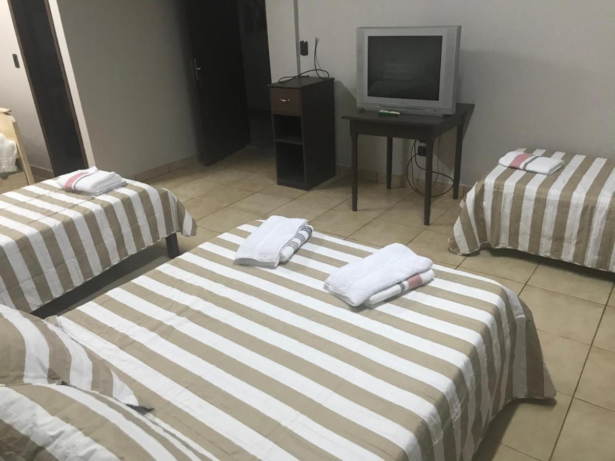 Hotel Mola Puerto Iguazu Bagian luar foto