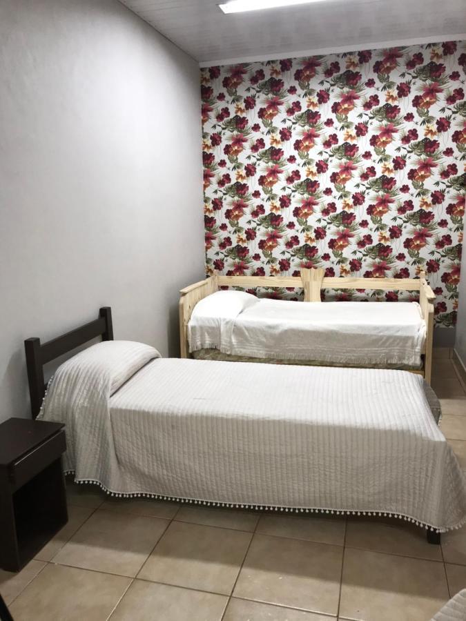 Hotel Mola Puerto Iguazu Bagian luar foto
